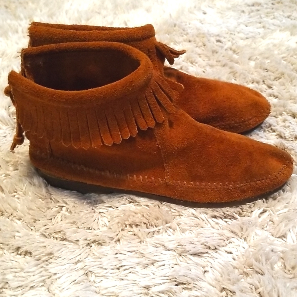 Suede Leather Moccasins Size 6